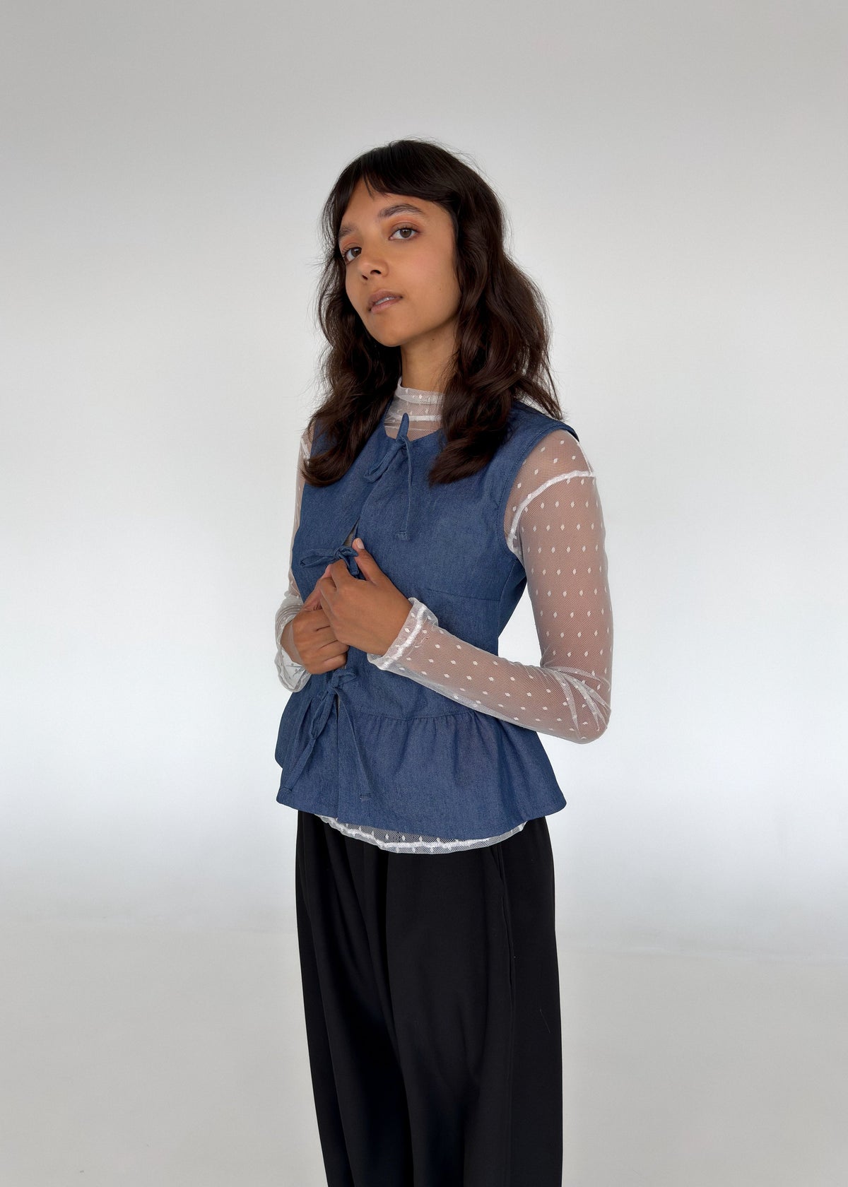 GABRYELLE DESIGNS - Gabrielle Designs - vêtements faits à Montréal - marque canadienne vêtements femmes - made in Montreal clothing - canadian women's clothing - ethical slow fashion - denim top