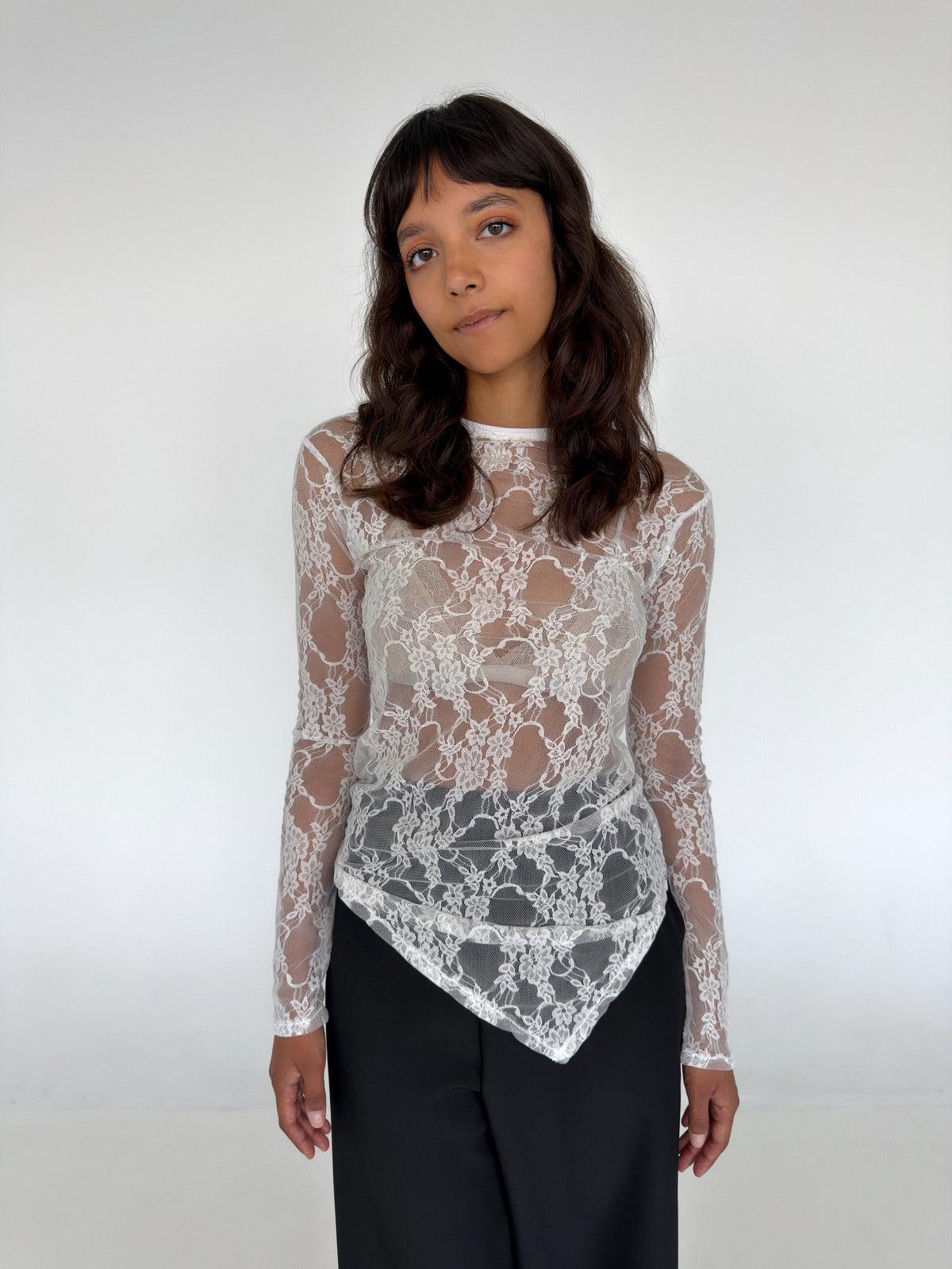 Chandail dentelle - LALY