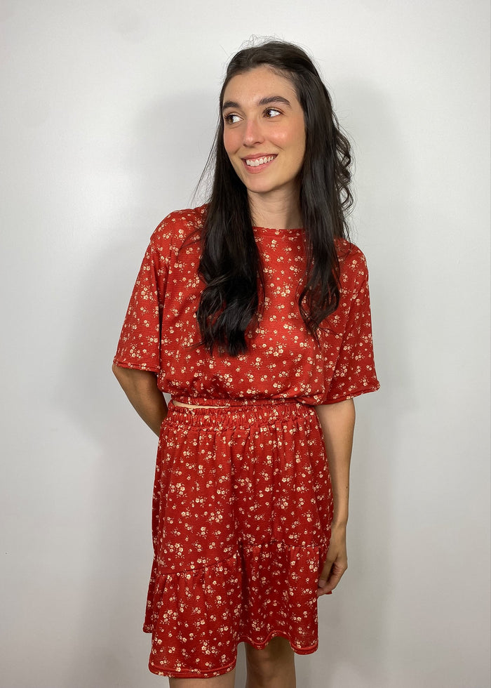 GABRYELLE DESIGNS - Gabrielle Designs - vêtements faits à Montréal - marque canadienne vêtements femmes - made in Montreal clothing - canadian women's clothing - ethical slow fashion - flower top - summer top.