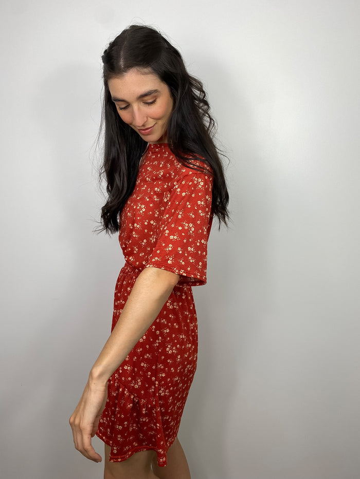 GABRYELLE DESIGNS - Gabrielle Designs - vêtements faits à Montréal - marque canadienne vêtements femmes - made in Montreal clothing - canadian women's clothing - ethical slow fashion - flower top - summer top.