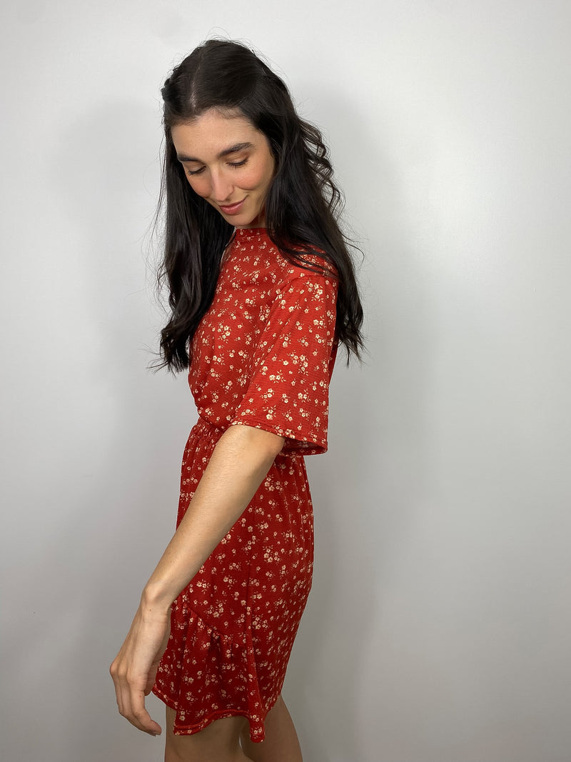 GABRYELLE DESIGNS - Gabrielle Designs - vêtements faits à Montréal - marque canadienne vêtements femmes - made in Montreal clothing - canadian women's clothing - ethical slow fashion - flower top - summer top.