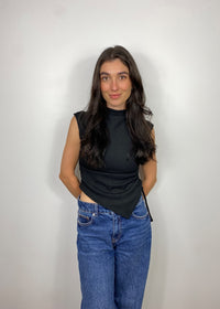GABRYELLE DESIGNS - Gabrielle Designs - vêtements faits à Montréal - marque canadienne vêtements femmes - made in Montreal clothing - canadian women's clothing - ethical slow fashion - ruched side tee