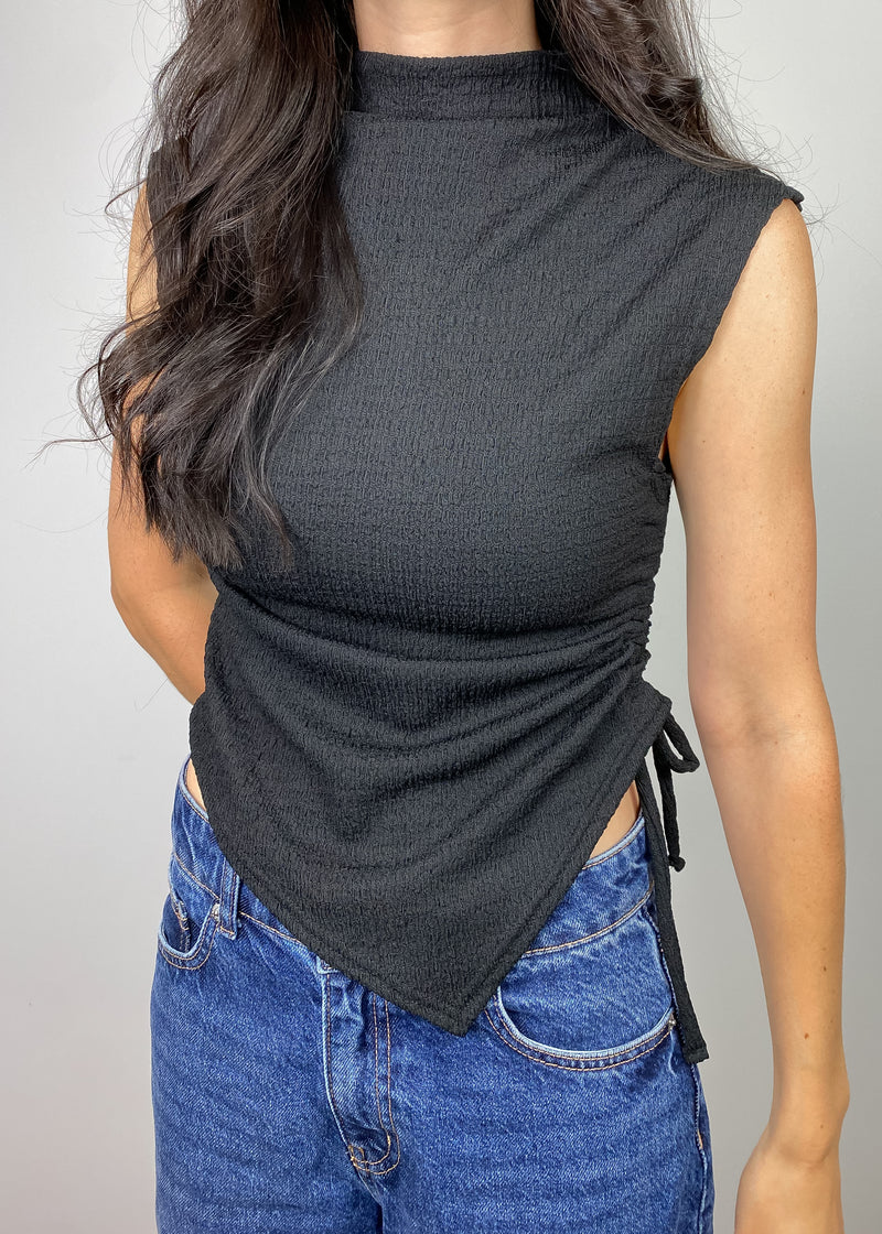 GABRYELLE DESIGNS - Gabrielle Designs - vêtements faits à Montréal - marque canadienne vêtements femmes - made in Montreal clothing - canadian women's clothing - ethical slow fashion - ruched side tee